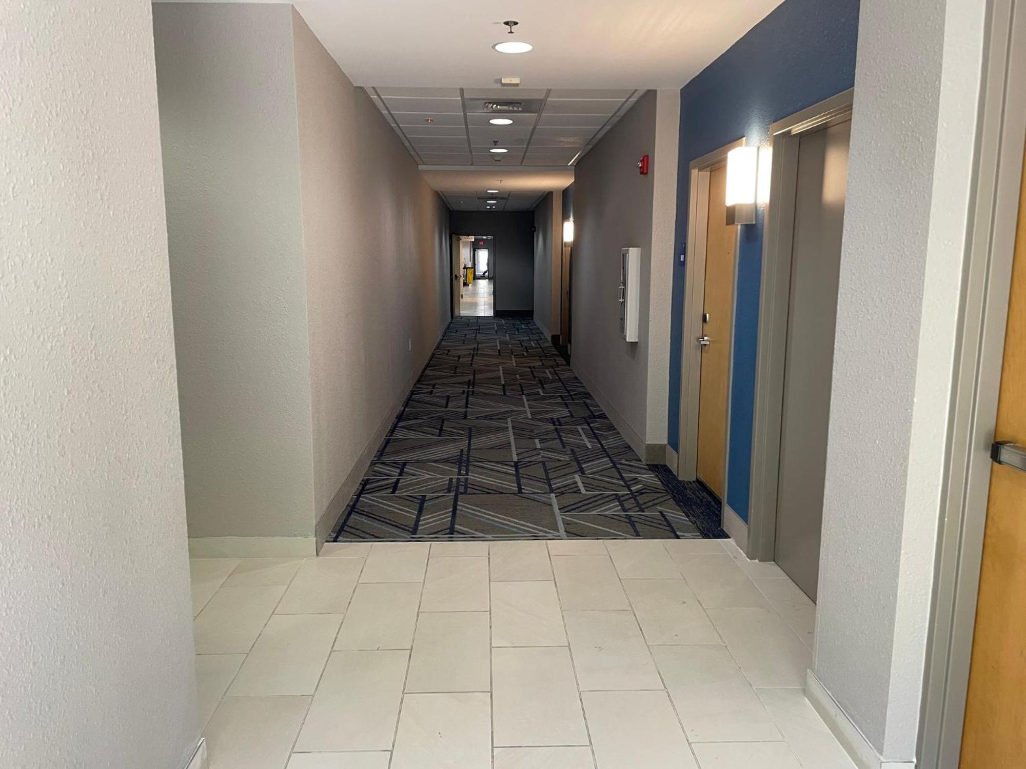 Holiday Inn Express Hotel Raleigh Southwest By Ihg Esterno foto