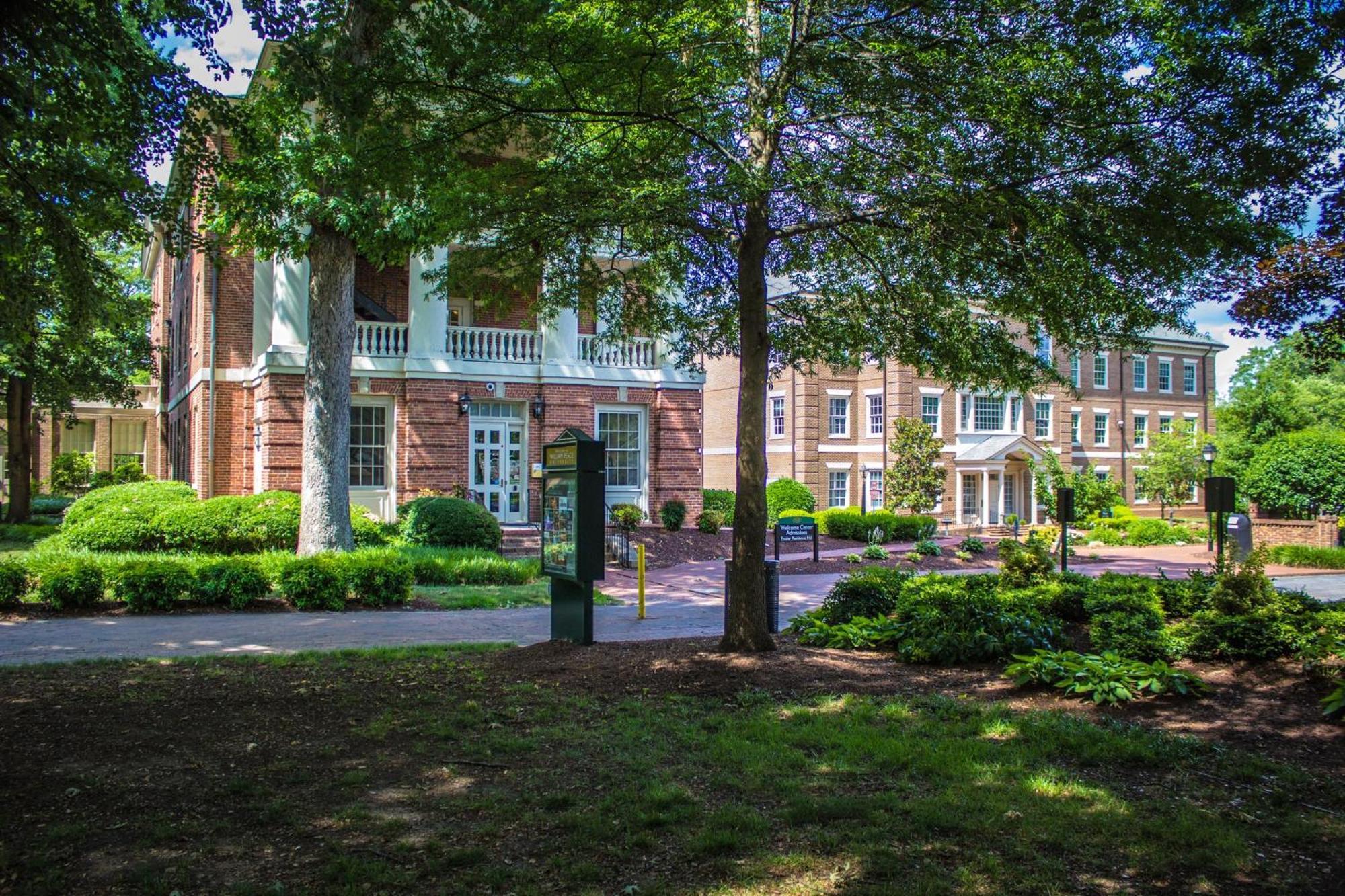 Holiday Inn Express Hotel Raleigh Southwest By Ihg Esterno foto